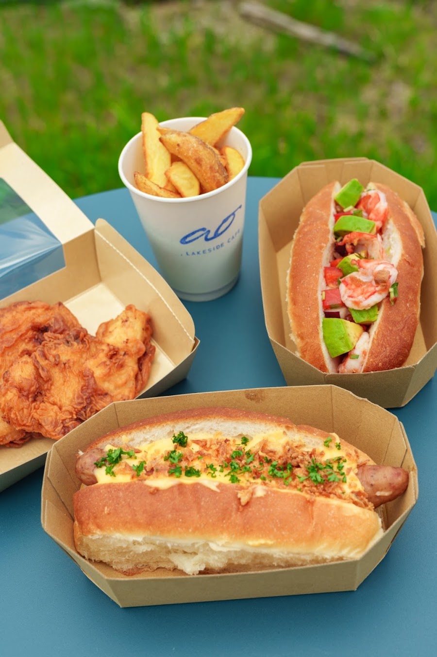 ao LAKESIDE CAFEの写真
