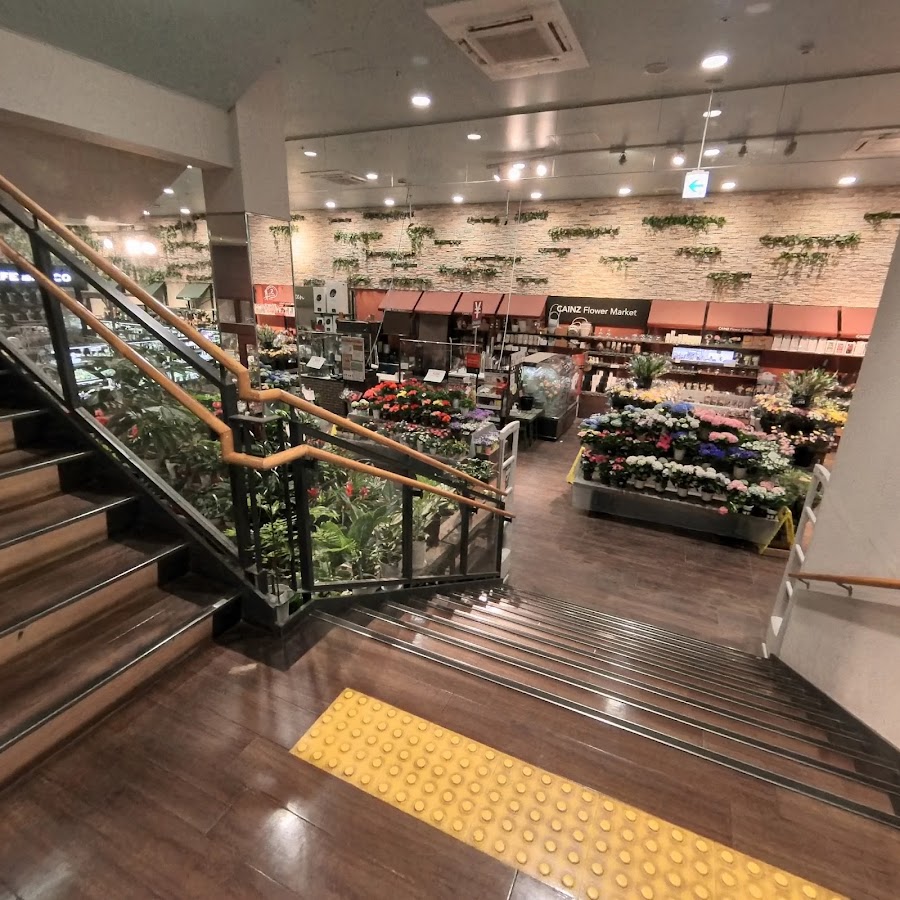 カインズ 鶴ヶ島店の写真